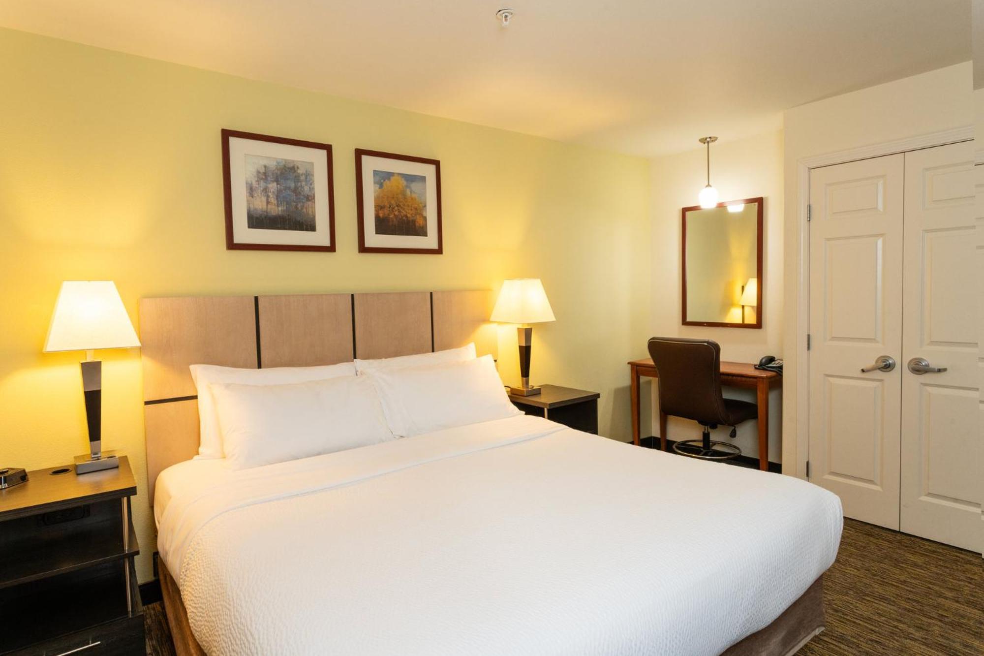 Candlewood By Ihg Roswell