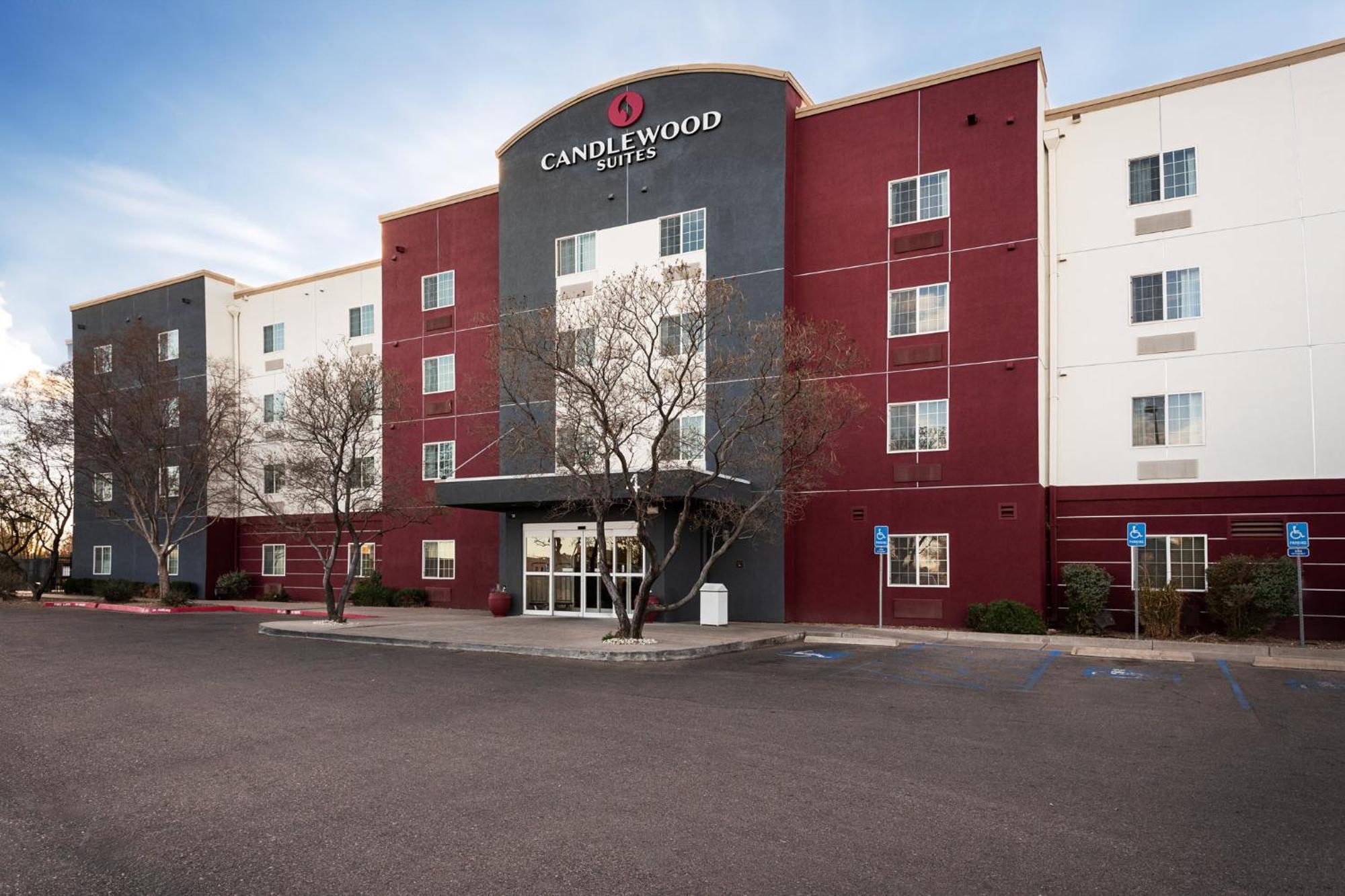 Candlewood By Ihg Hotel Roswell